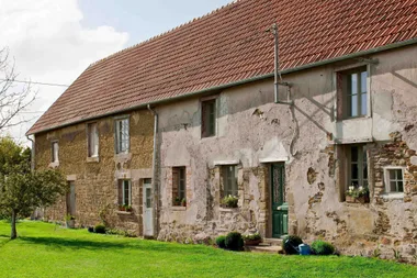 A tour of Annie Sloan’s French country farmhouse